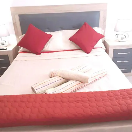 2 Bedrooms With Wifi At 코라레호