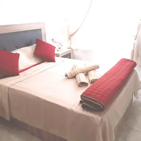 2 Bedrooms With Wifi At 아파트 코라레호