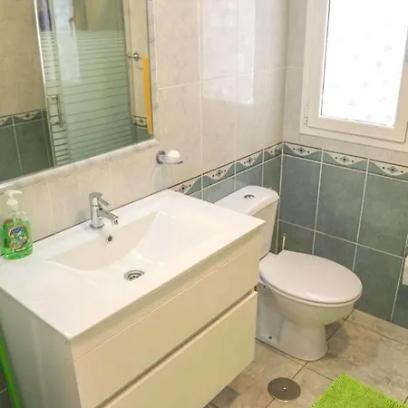 2 Bedrooms With Wifi At * 코라레호