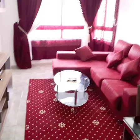 2 Bedrooms With Wifi At 아파트